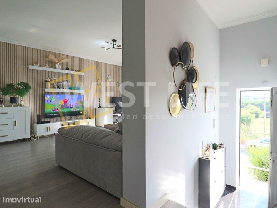 Moradia T3 com Espaço Exterior e Vista para o Campo | EXCLUSIVO WES...