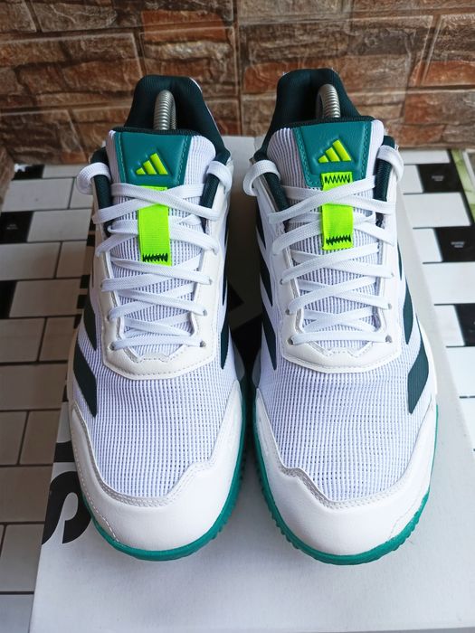 Кросівки adidas (43р.27.5 см): 2 200 грн. - Кроссовки для города