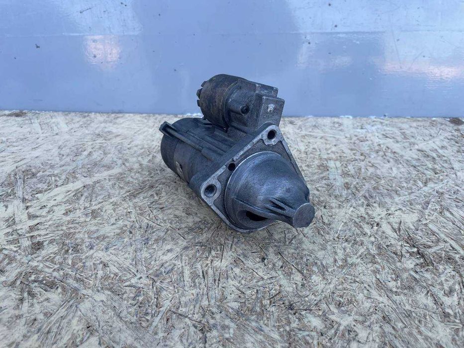 Стартер BMW 1 E87 3 E46 5 E60 X3 E83 2.0 Dizel D7G4