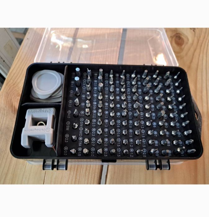 Набор отвёрток и бит 115 в 1 для ремонта , в кейсе