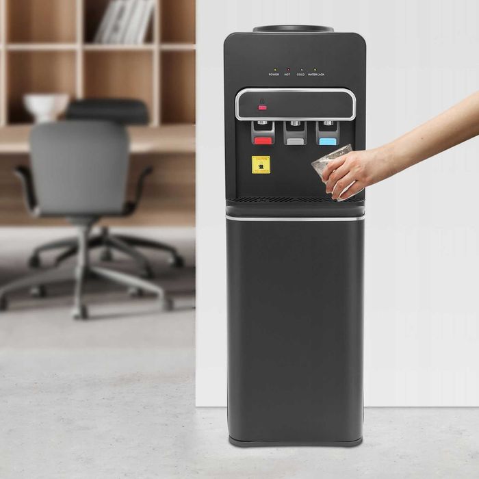 550W czarny dolny napełniany dozownik wody do butelek 5 galonów 85 C-9