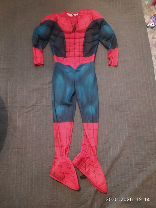 Spiderman kostium strój przebranie karnawałowe 7-9 lat