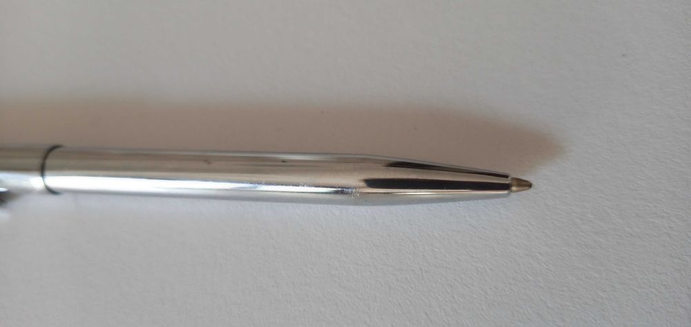 Canetas waterman + dourada 25€ cada