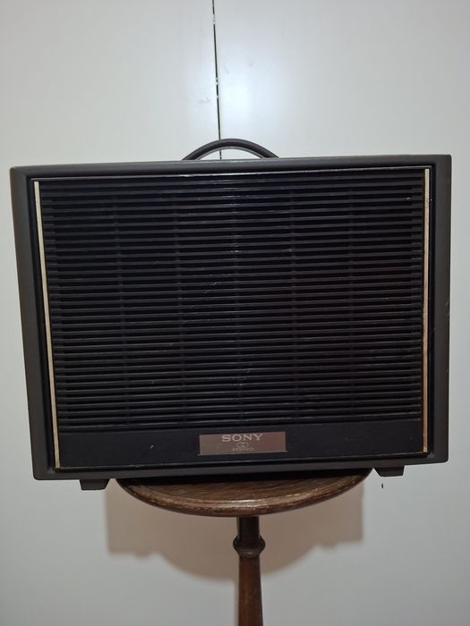 SONY anos 60 com cassete