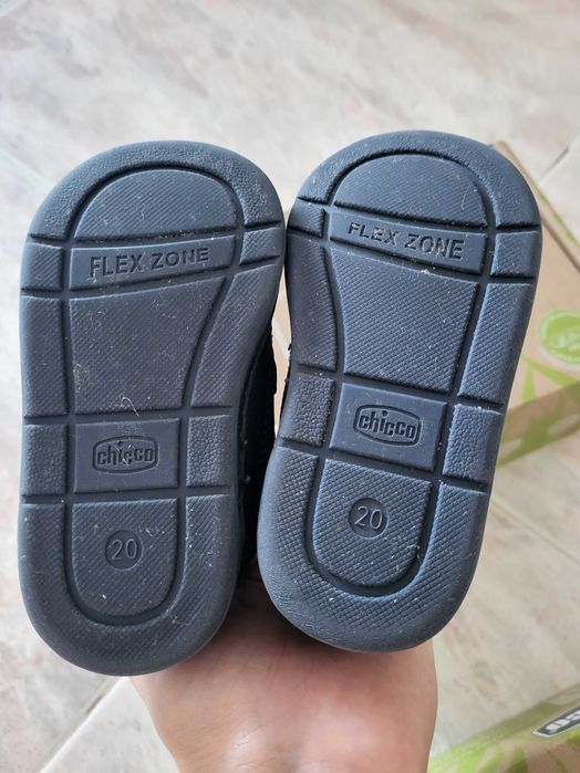 Sapatos de menino da Chicco