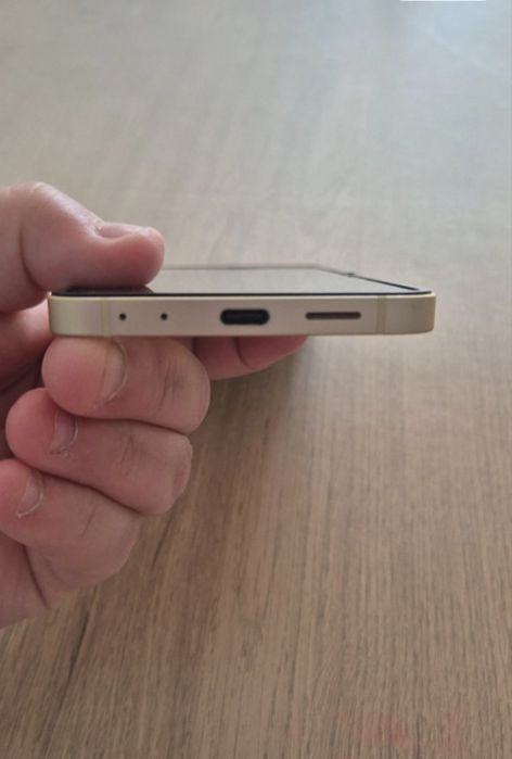 Samsung z flip 6 amarelo