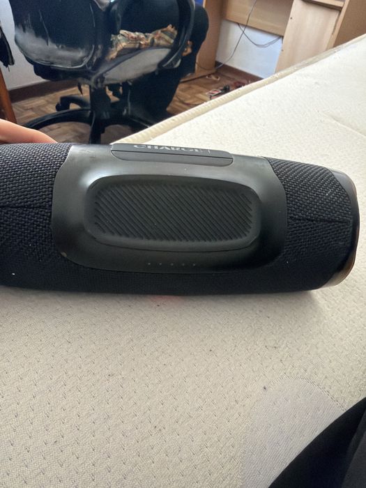 Coluna  JBL nova