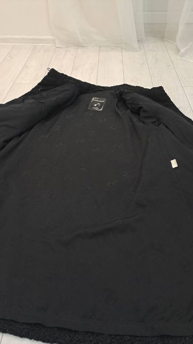 Шуба з дрібного каракулю