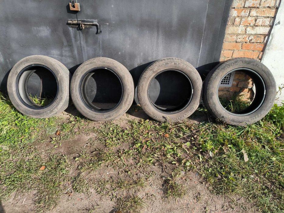 Шини б/у розмір 215/60/17