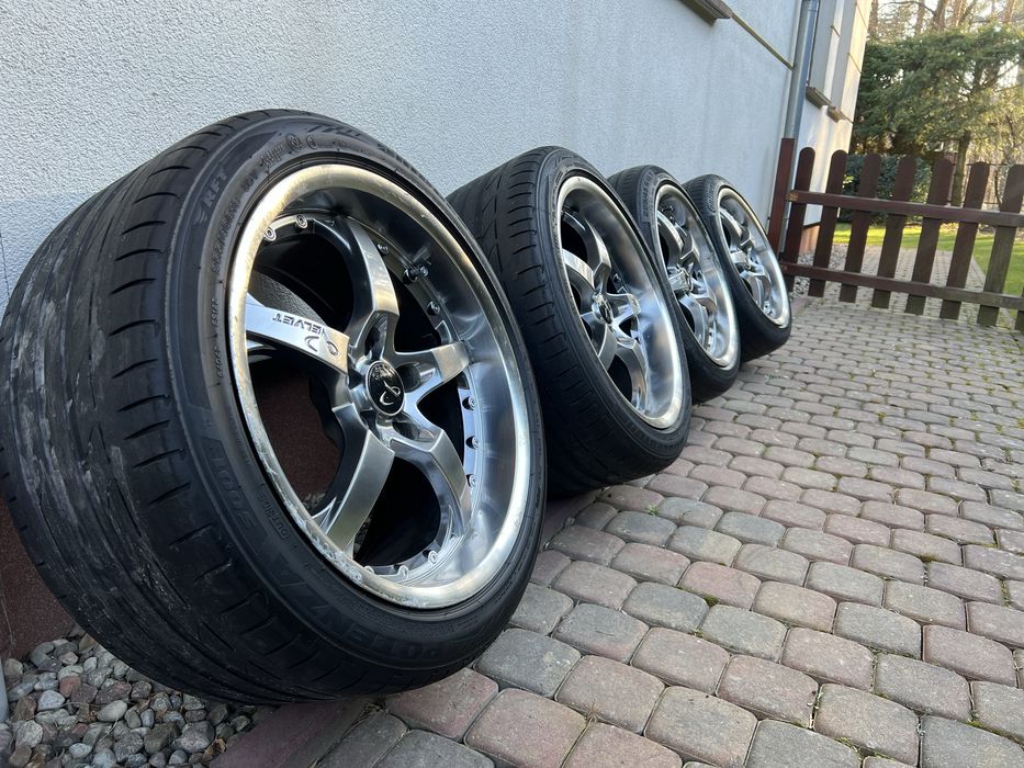 Felgi kola 18” 5x120 Barracuda velvet