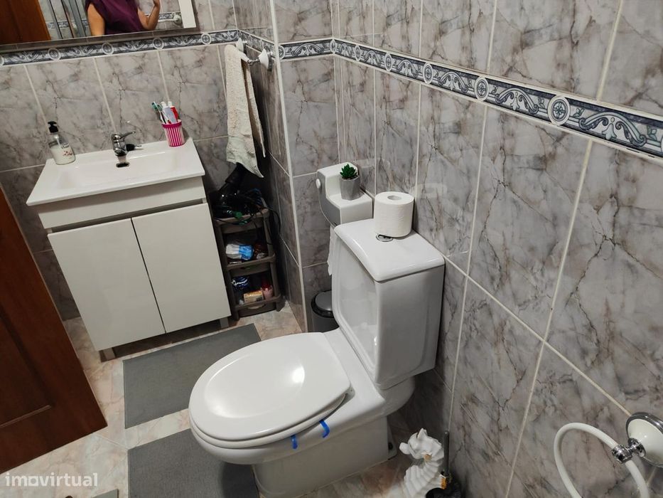 T2 em Baltar com varanda e garagem