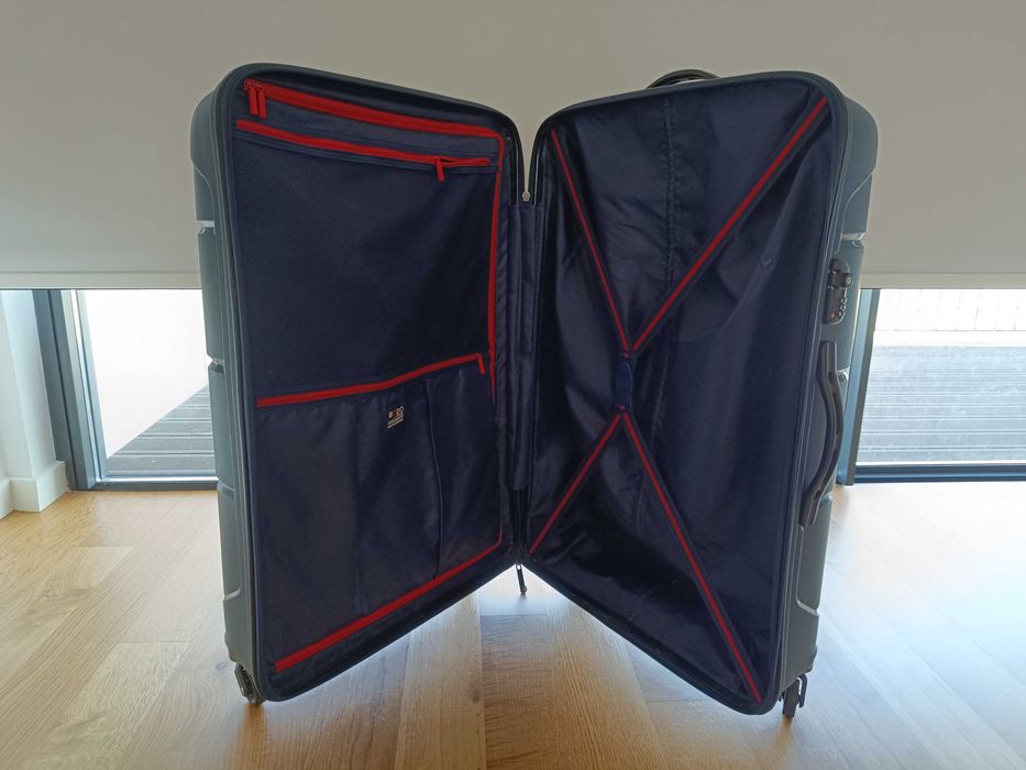 Mala de Viagem Roncato Azul Grande (+ Capa de Proteção)