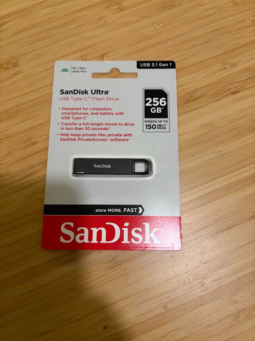 SanDisk Ultra USB-C 256GB czarny (SDCZ460-256G-G46)
