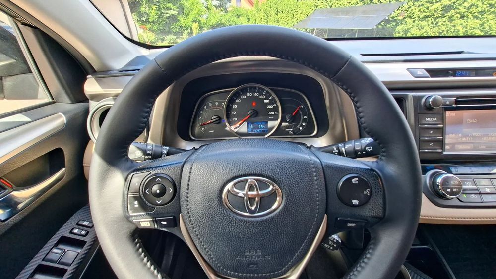 Toyota RAV4 4x4, Salon PL, wersja Aniversary
