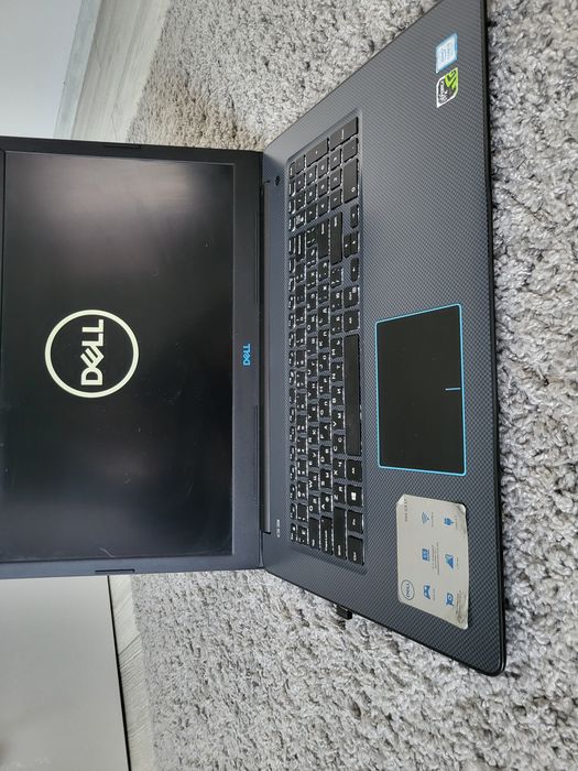 Продаж вживаного ноутбука