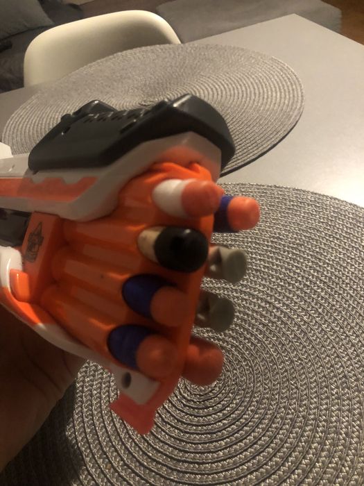 Nerf n-strike elite roughcut 2x4 ze strzałkami
