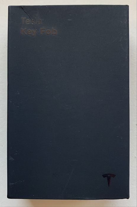 Ключ Tesla Model S