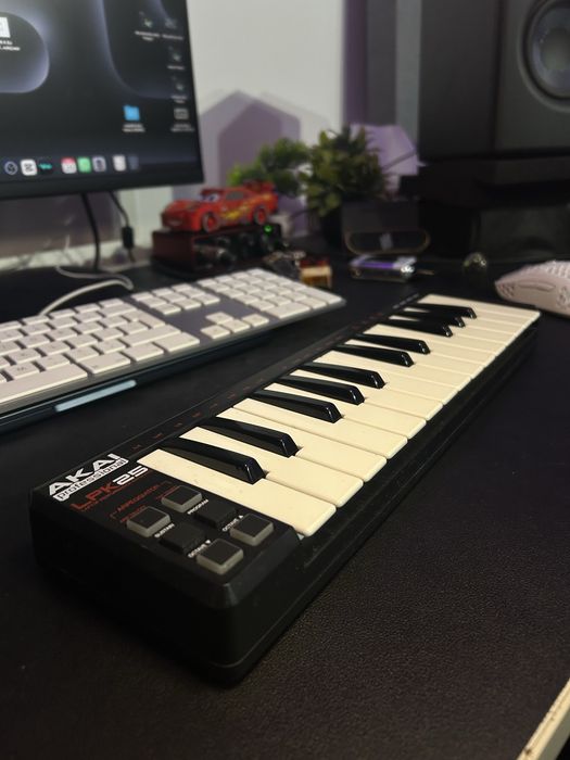AKAI LPK25 - Klawiatura sterująca MIDI