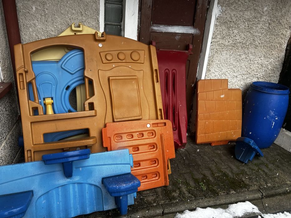 domek dla dzieci Little Tikes plus gratis piaskownica(do odmalowania)