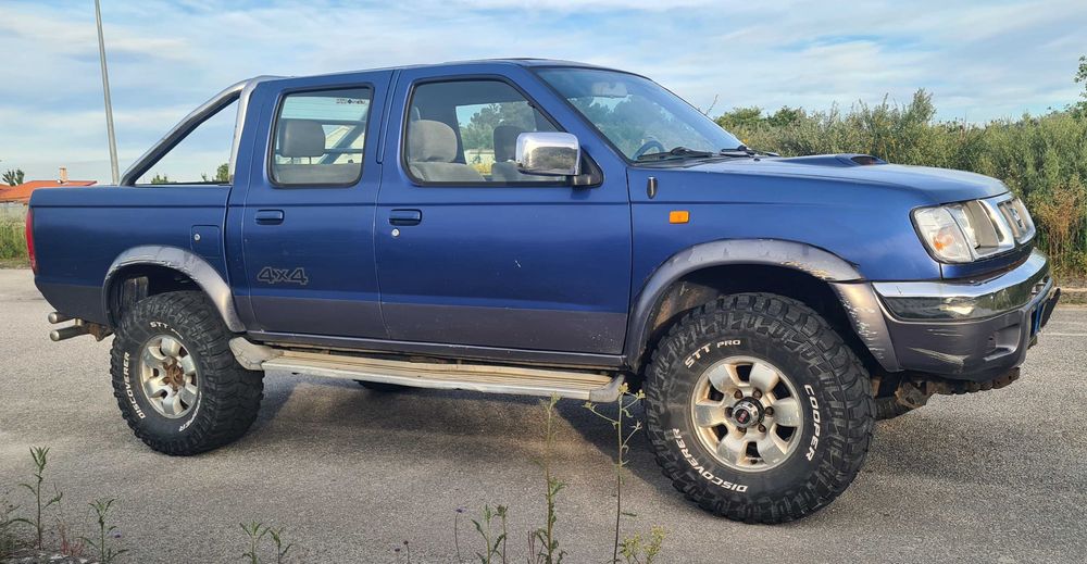 nissan d22 navara