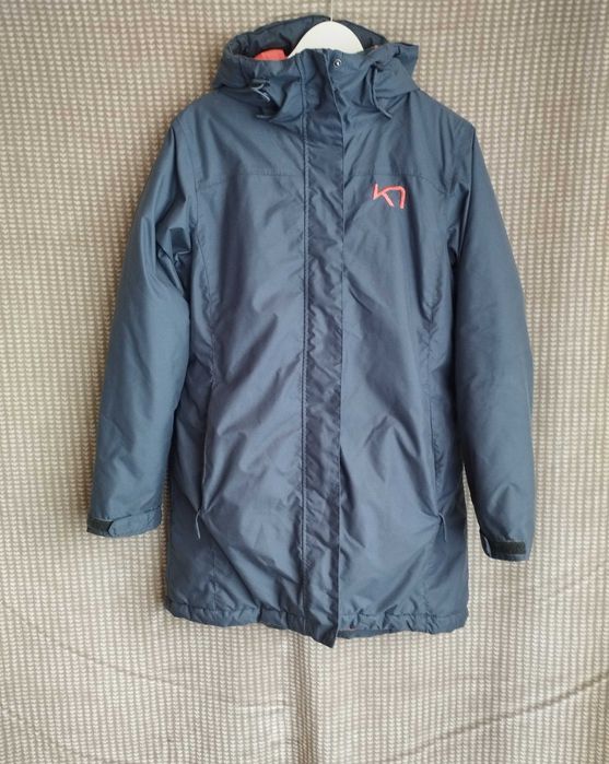 Damska śliczna kurtka,parka Kari Traa