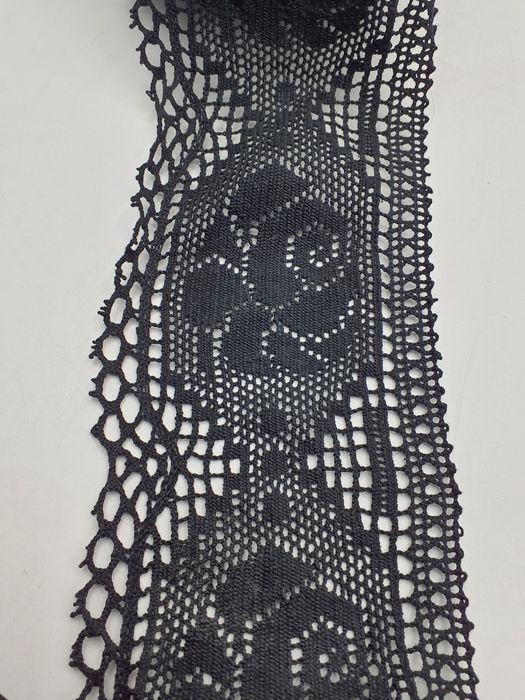 Koronka czarna bawełniana szer.14 cm.