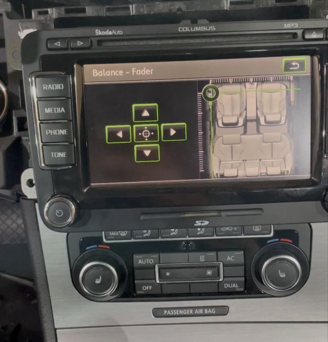 Магнітоли Columbus, Bolero, Swing для Skoda Octavia A5 A7 Passat B6 B7 B8