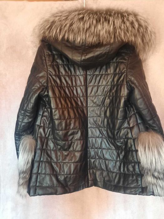 Kurtka skórzana,obszycie lis srebrny