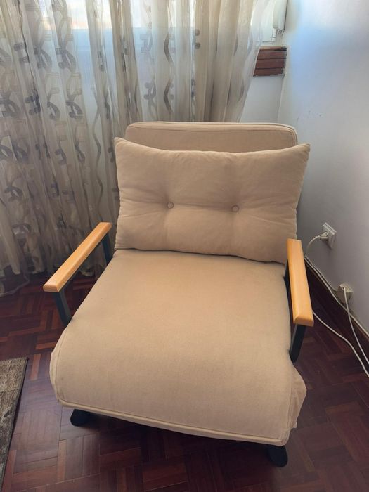 Poltrona expandível singular