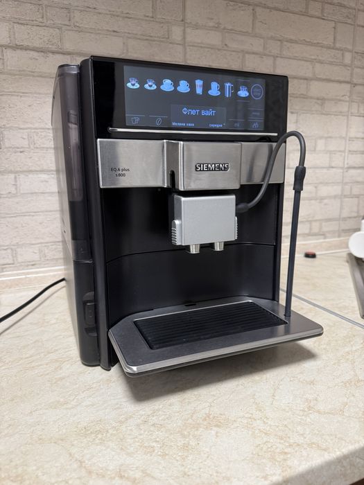 Кавомашина Siemens EQ6 plus s800