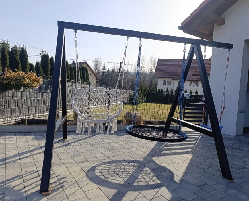 Malłpi gaj , plac zabaw dla dzieci, stalowe konstrukcje na wymiar, huśtawki stelaże