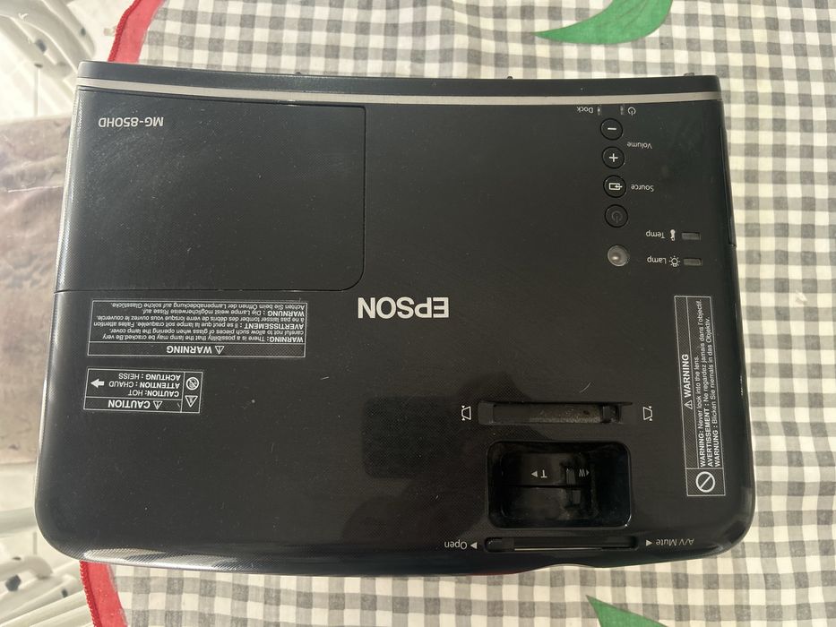 Projetor Epson HD Ready – Usado, em bom estado