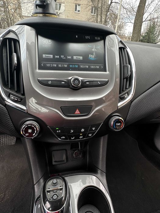 Продам Chevrolet Cruze 2017 года выпуска.