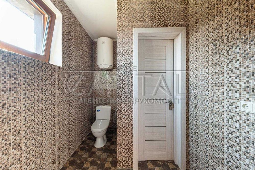 Продаж Будинок з ремонтом  247 м2 Тарасівка вул. Березова