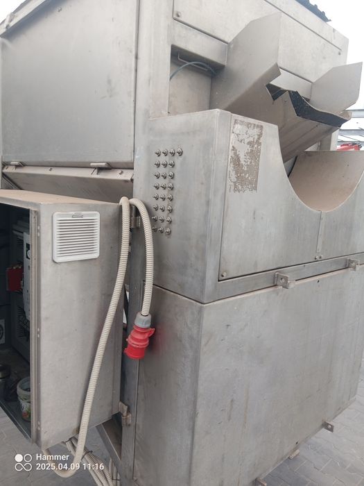 Obieraczka nożowa do warzyw