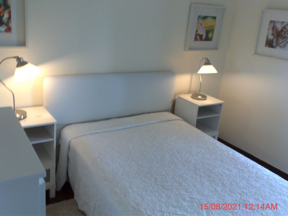 Apartamento t1 carcavelos junto à estação da CP