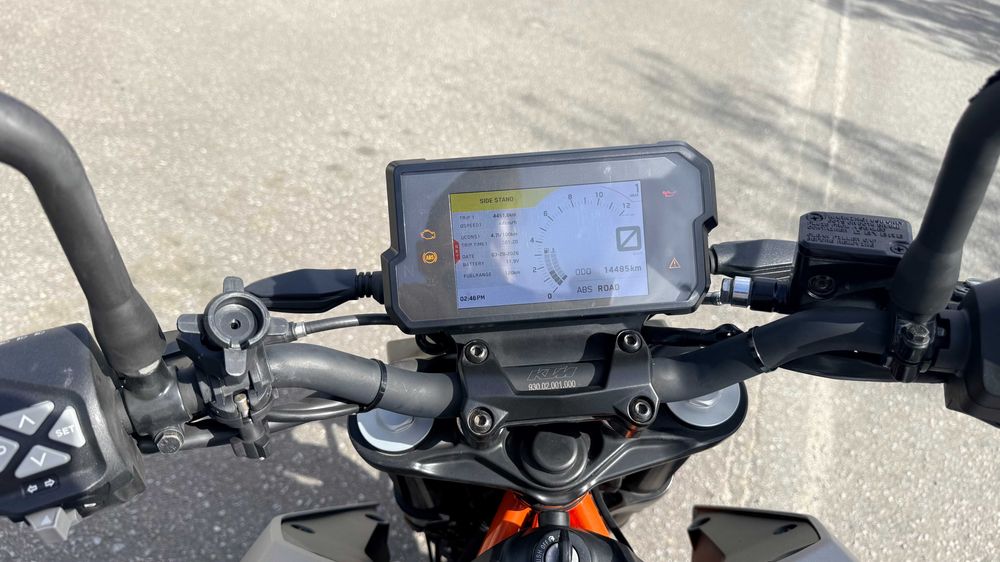 Selling KTM DUKE 390