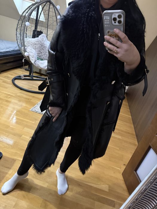 Przepiekny kożuch zlote elementy