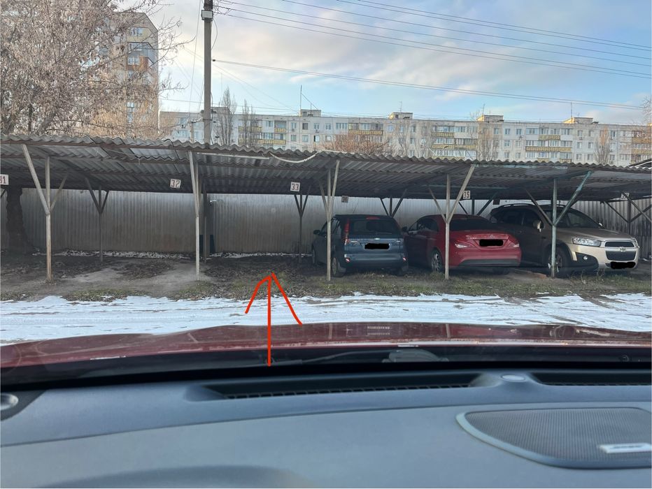 Продам крытое парко-место