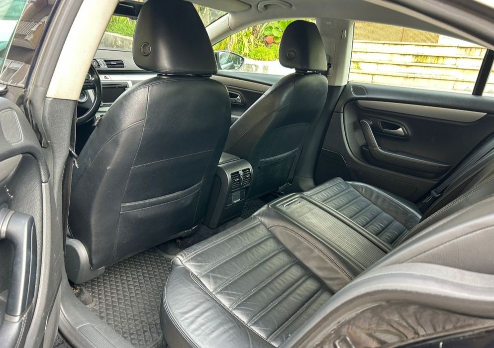 VW Passat CC - Automático