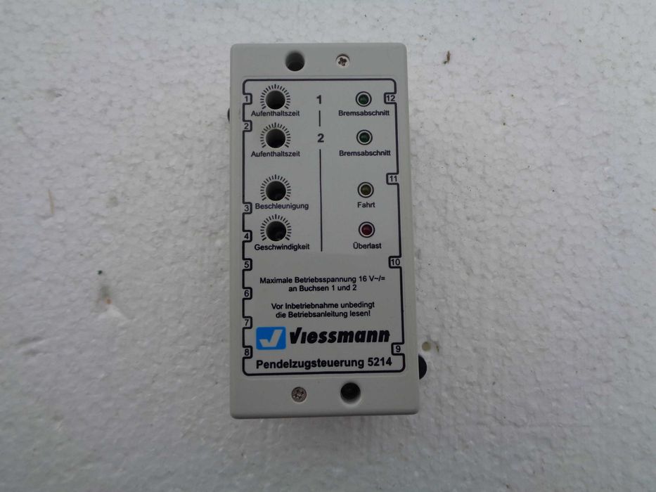 Viessmann 5214 Shuttle service control module para DC-trains