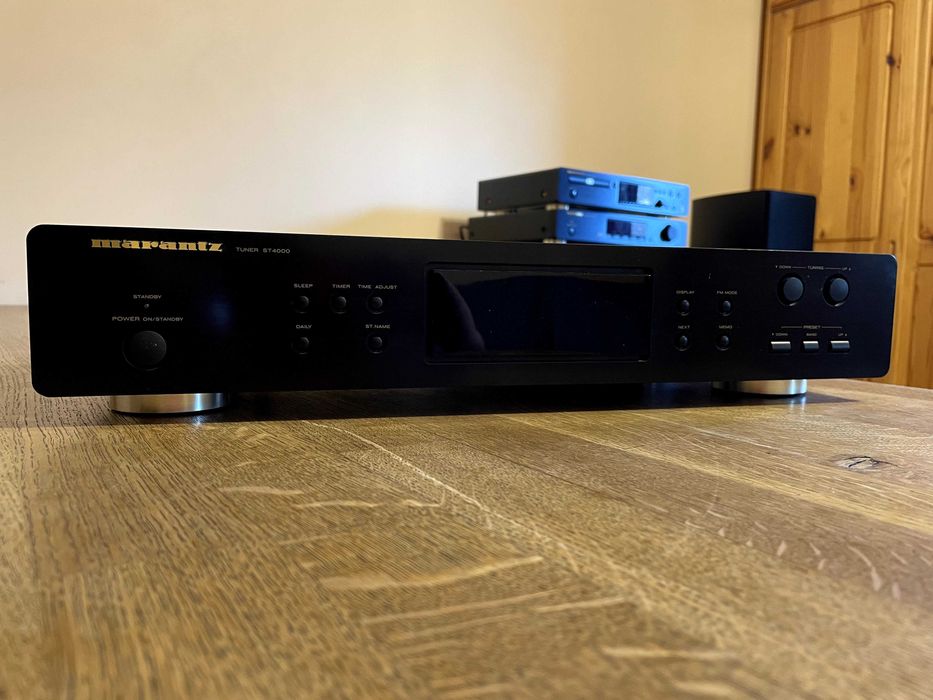 Тюнер Marantz ST4000   ST7001