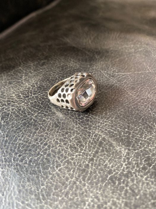 Cudowny pierścień Motyle