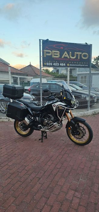 Honda Africa Twin Adventur DCT