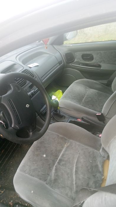 Renault Laguna gasolina