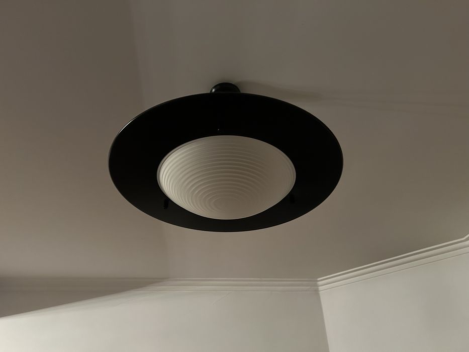 Candeeiro teto em metal preto