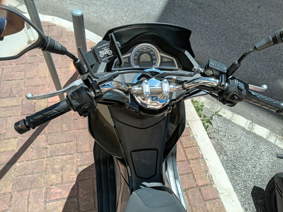Motorizada PCX 2017