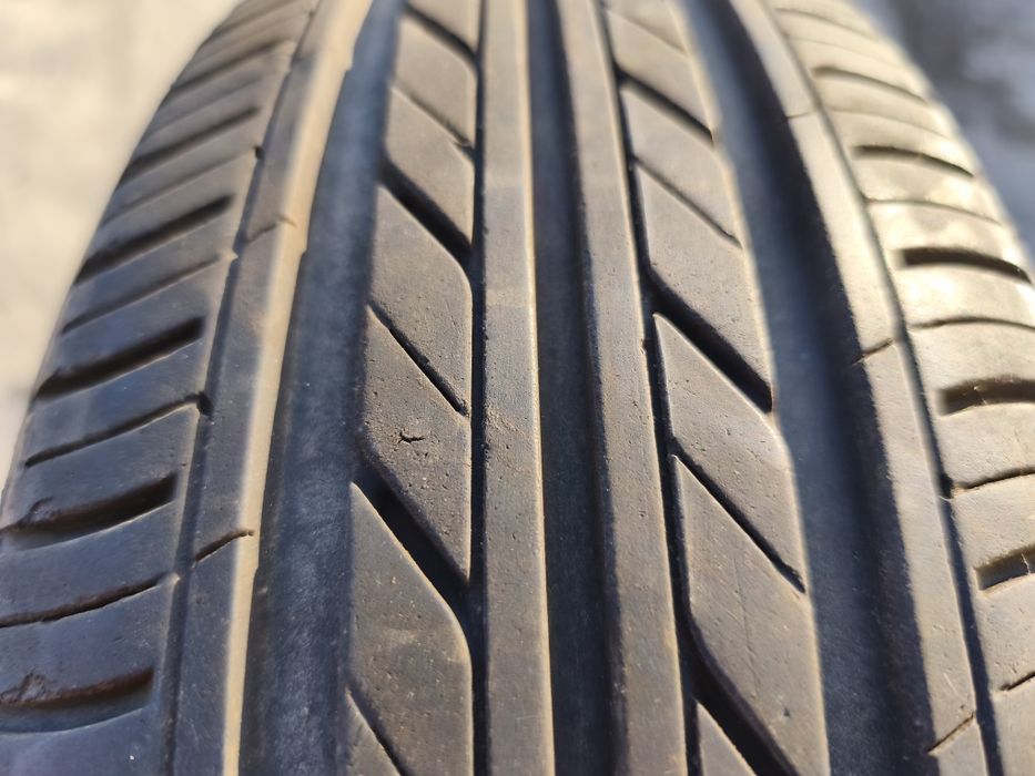 225 60r17 Bridgestone , hankkok