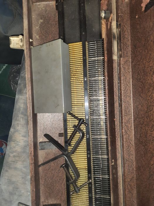 Швейна машинка 1000грн