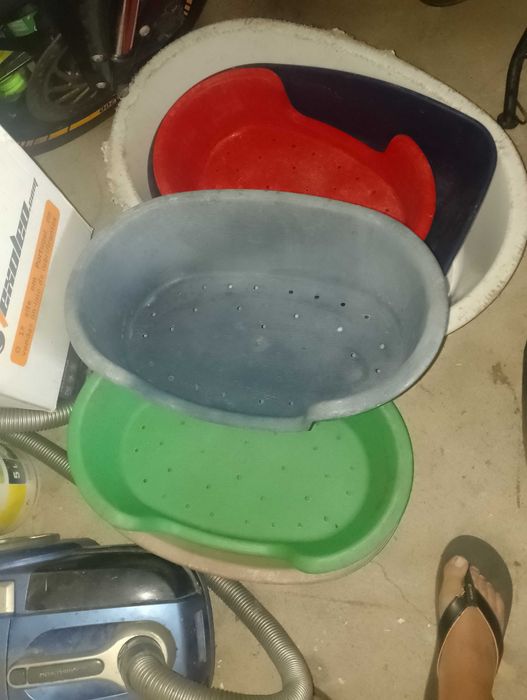 Camas gato cão e caixas areia usadas